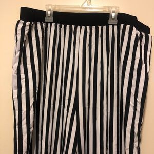 Striped flowy pants
